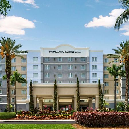 Homewood Suites Miami Airport/Blue Lagoon Exterior photo