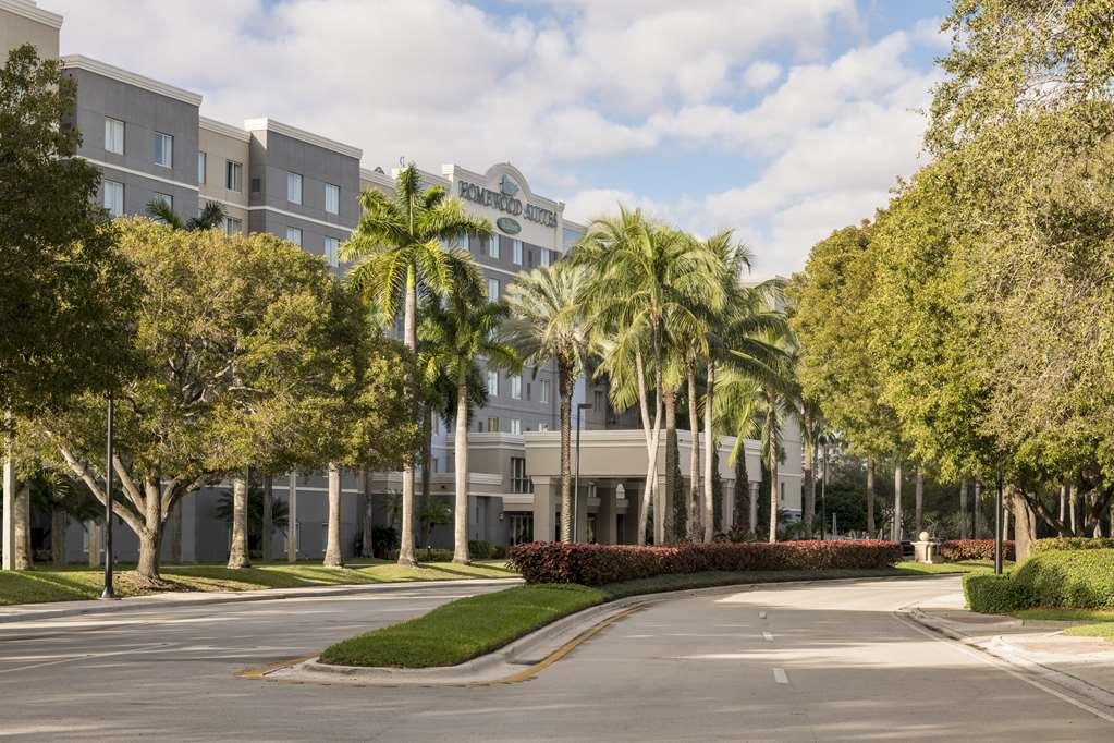 Homewood Suites Miami Airport/Blue Lagoon Exterior photo